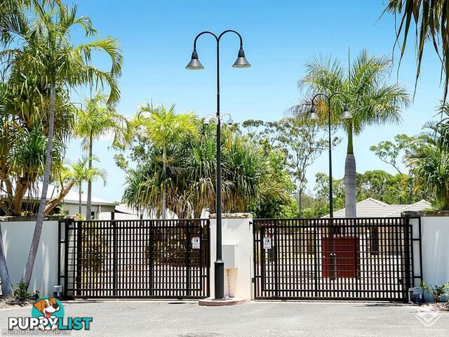 ID:21158460 230 Pulgul Street Urangan QLD 4655