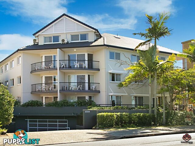 ID:3896472/220 Marine Parade Labrador QLD 4215