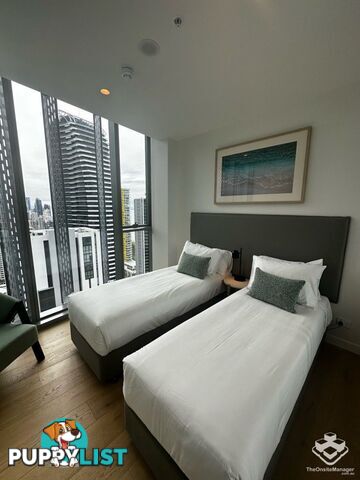 ID:21151476 12 Philip Avenue Broadbeach QLD 4218