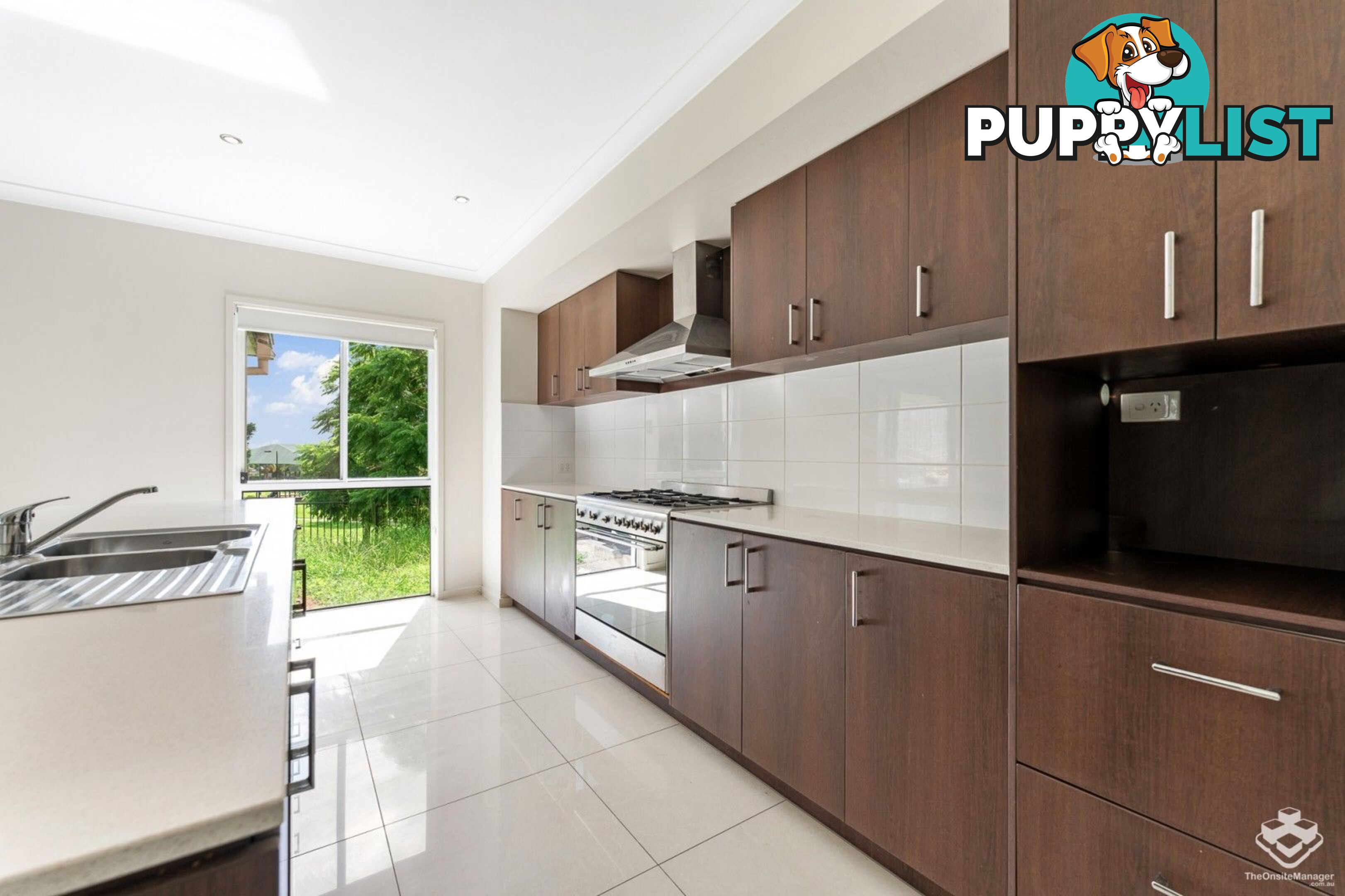 17 Isetta Court Upper Coomera QLD 4209