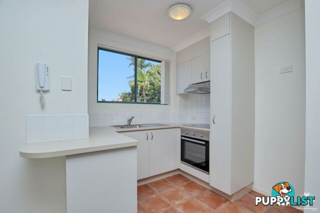17/140 Marine Parade Southport QLD 4215