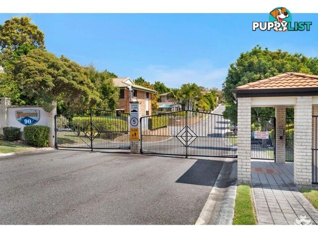 90 Oakleaf Street Eight Mile Plains QLD 4113
