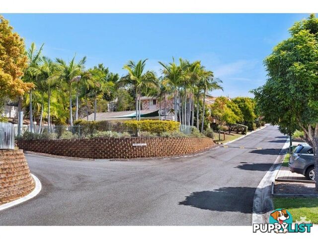 90 Oakleaf Street Eight Mile Plains QLD 4113
