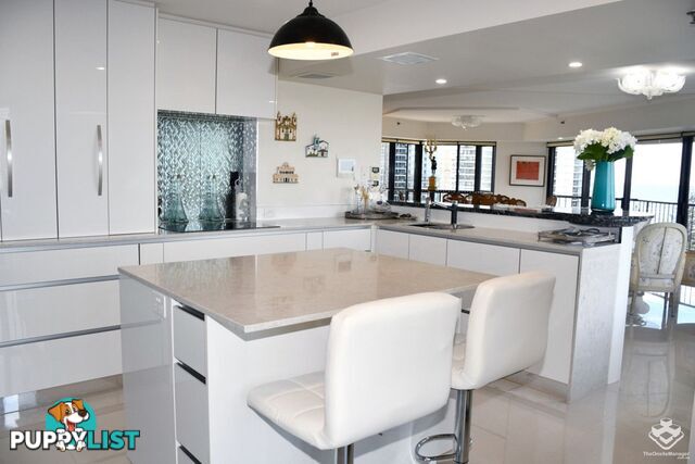 ID:21148390 24 Breaker Street Main Beach QLD 4217