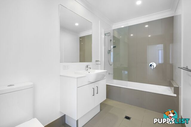 ID:21157638 4 Ben Lexcen Place Robina QLD 4226