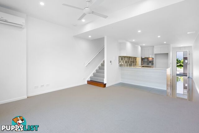 ID:21157638 4 Ben Lexcen Place Robina QLD 4226