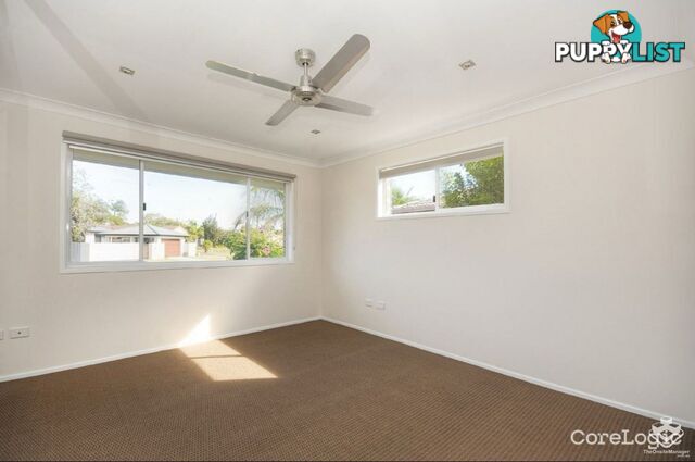 28 Wayfarer Avenue Mermaid Waters QLD 4218