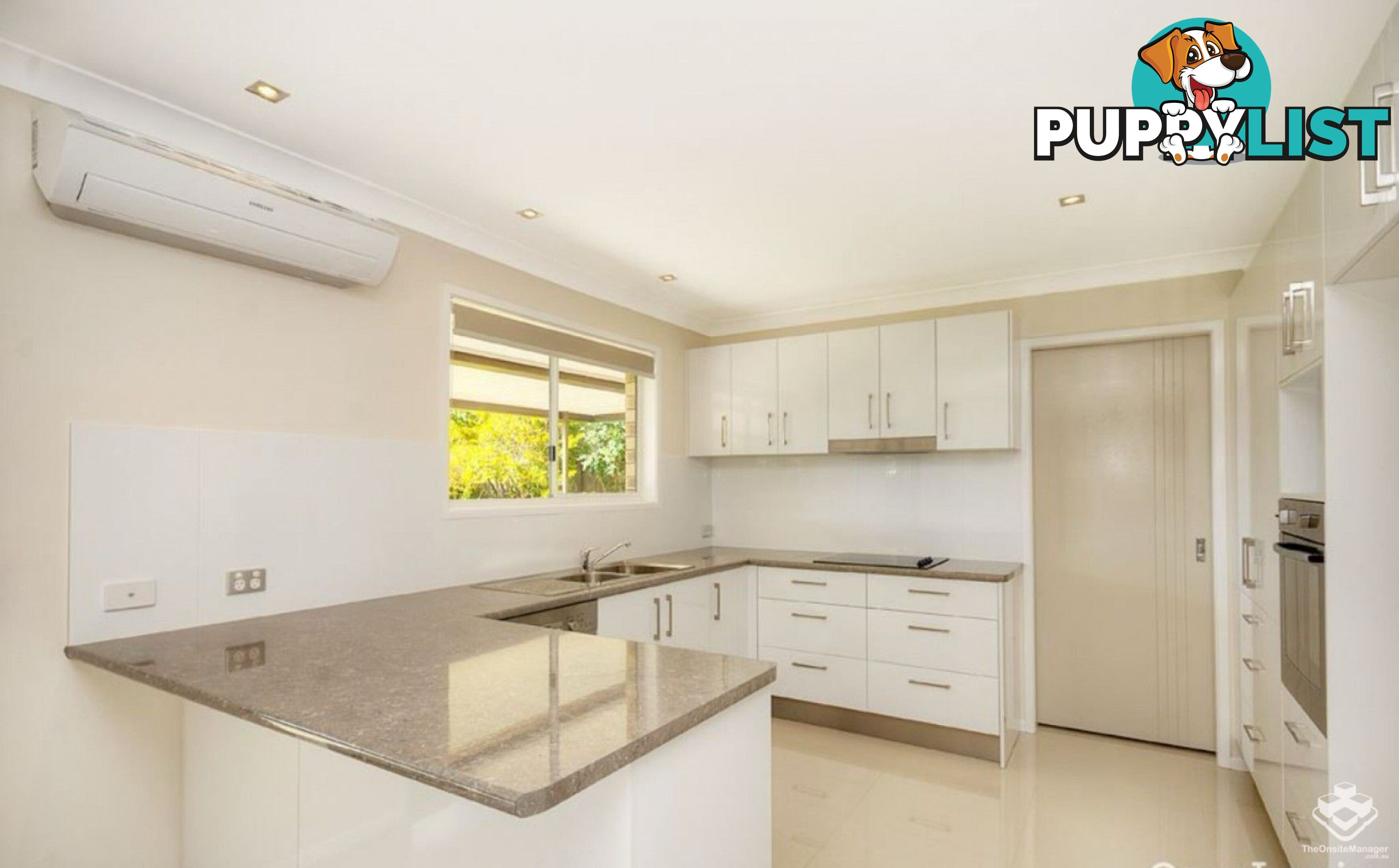 28 Wayfarer Avenue Mermaid Waters QLD 4218