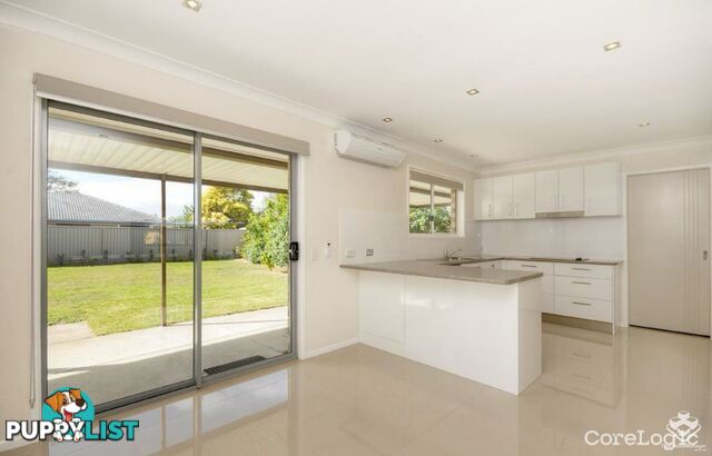 28 Wayfarer Avenue Mermaid Waters QLD 4218