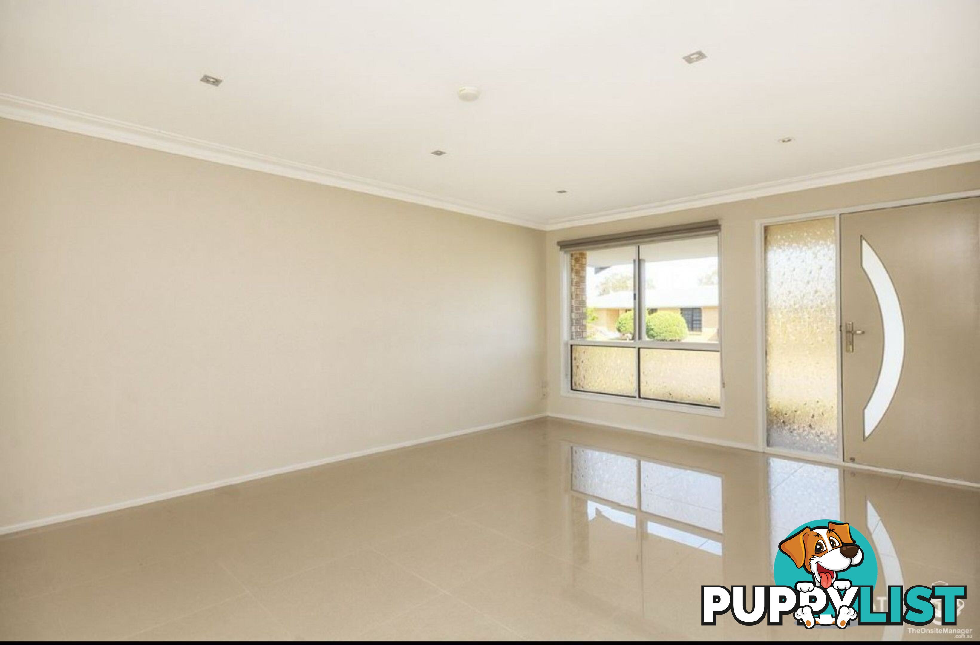28 Wayfarer Avenue Mermaid Waters QLD 4218