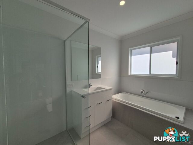 37 John Street Walloon QLD 4306