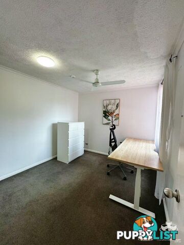 Unit 37 38 Enderley Avenue Surfers Paradise QLD 4217