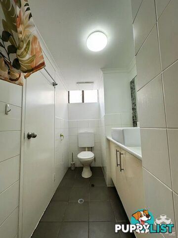 Unit 37 38 Enderley Avenue Surfers Paradise QLD 4217