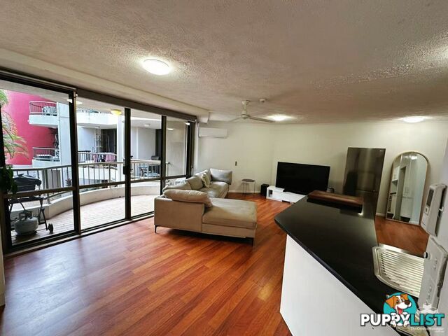 Unit 37 38 Enderley Avenue Surfers Paradise QLD 4217