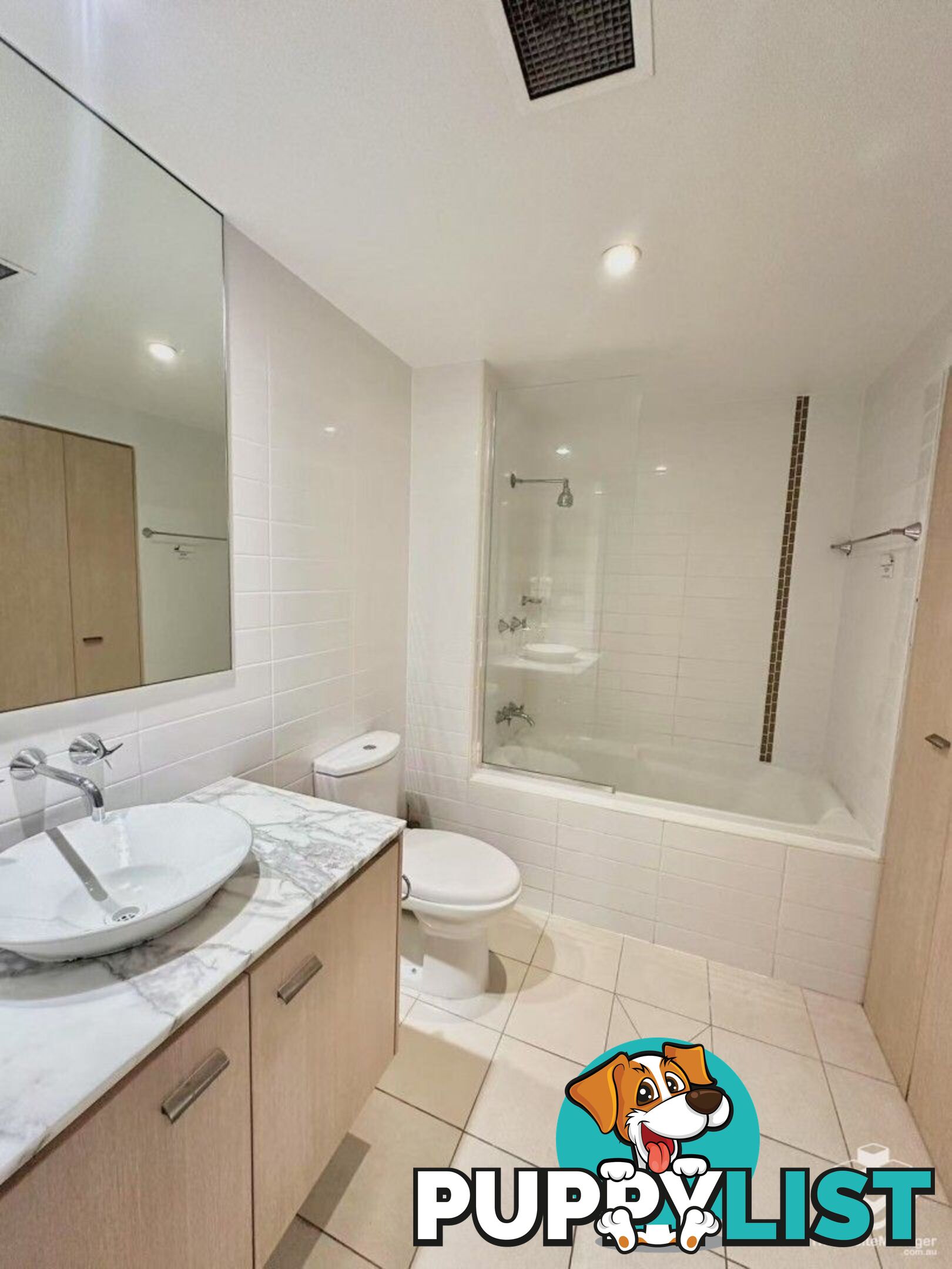 Unit106/1-7 Moores Crescent Varsity Lakes QLD 4227