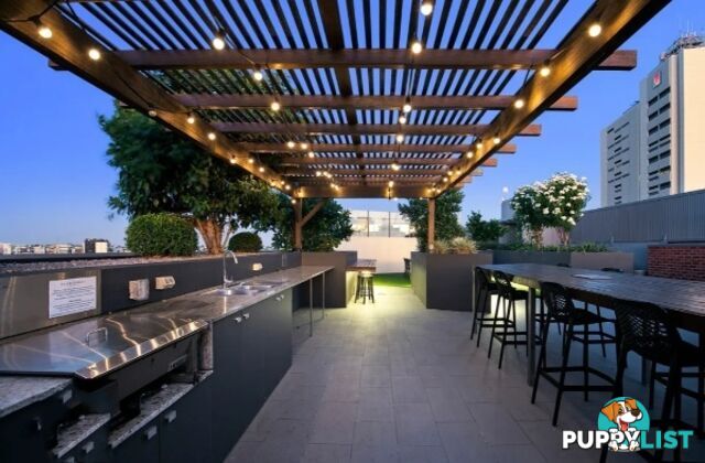 ID:21154435 211, 36 Anglesey Street Kangaroo Point QLD 4169