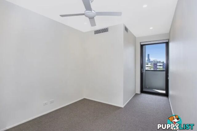 ID:21154435 211, 36 Anglesey Street Kangaroo Point QLD 4169