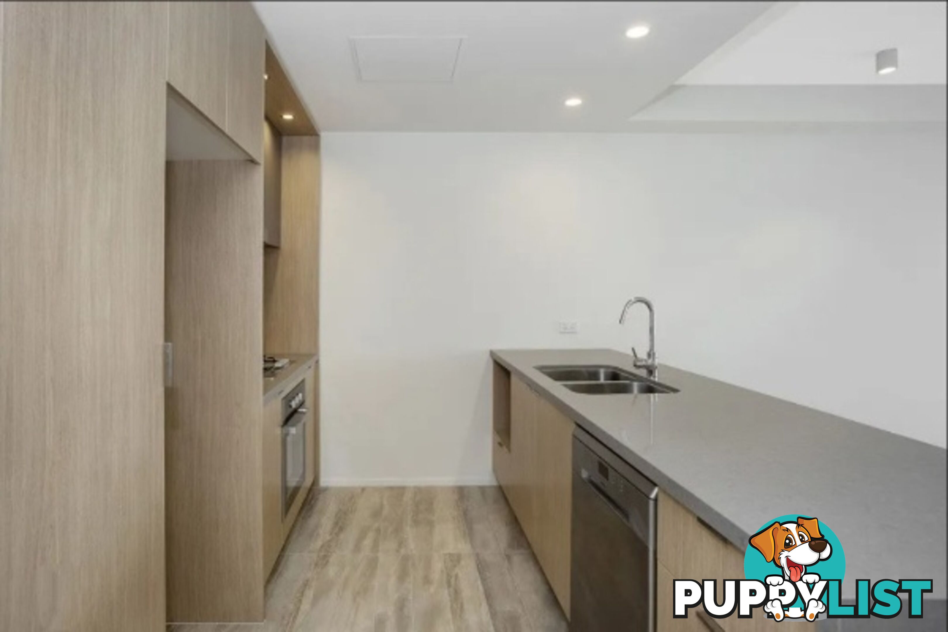 ID:21154435 211, 36 Anglesey Street Kangaroo Point QLD 4169