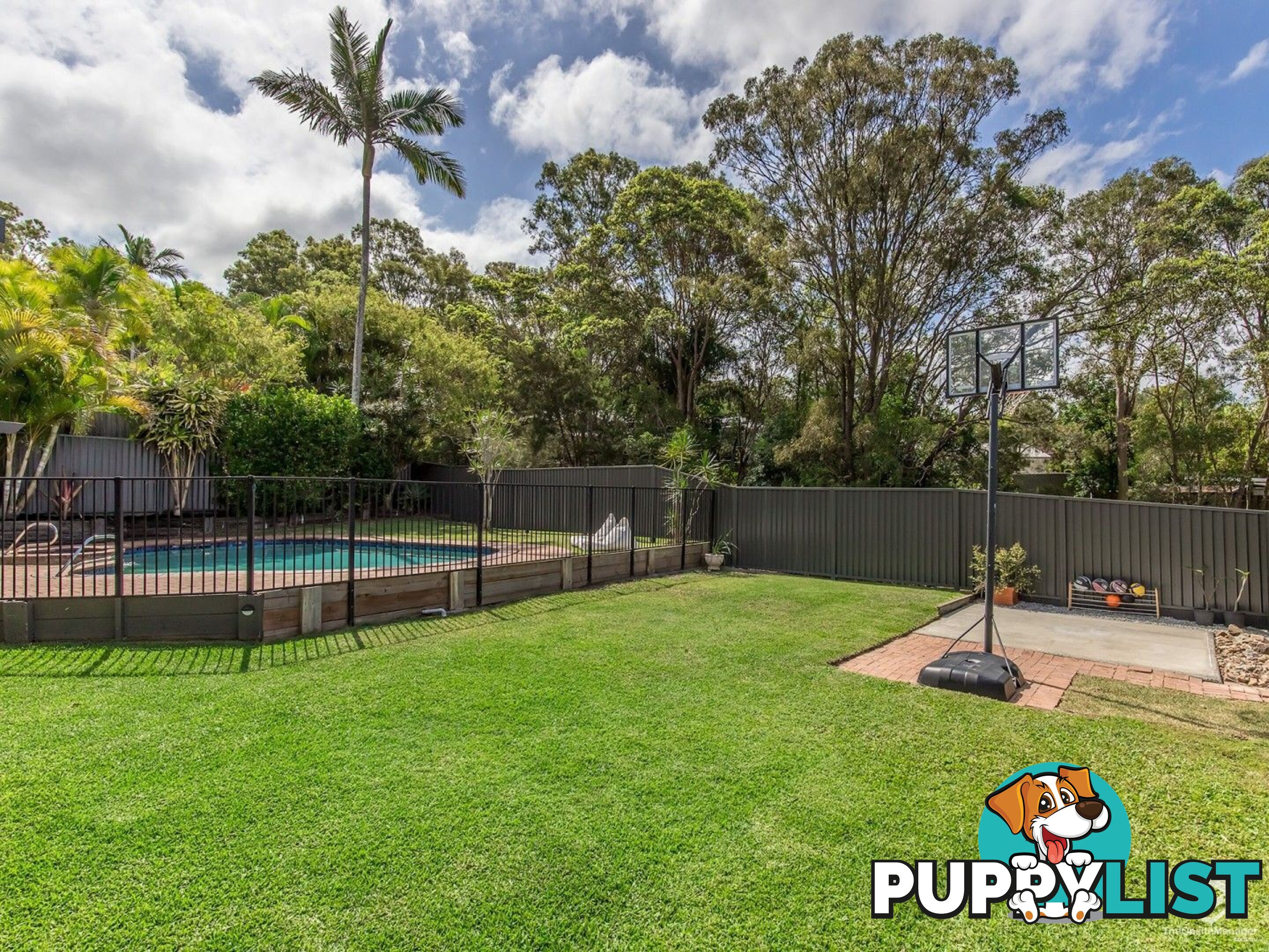 11 Riverstone Road Helensvale QLD 4212