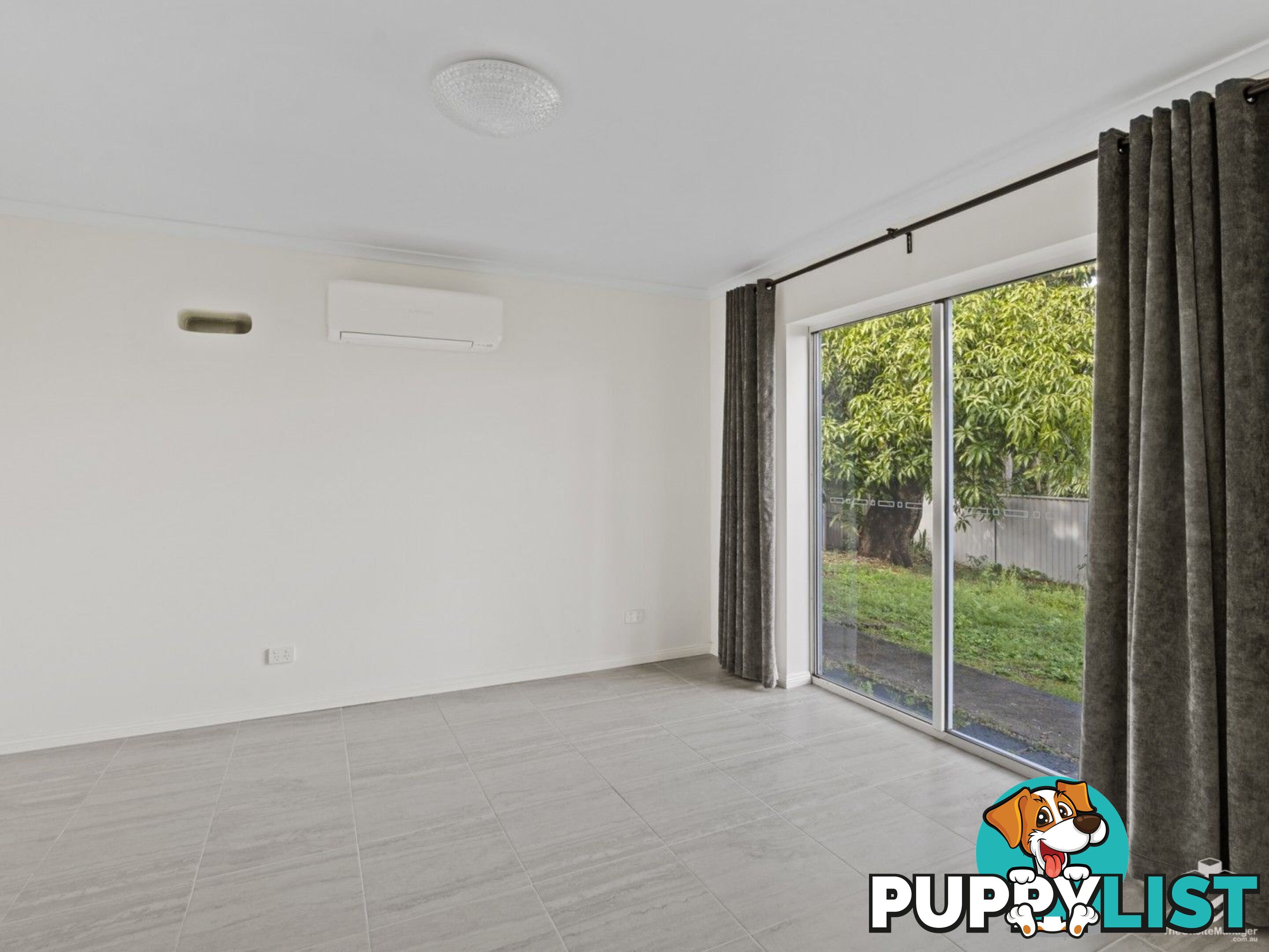 25 Queens Road Kingston QLD 4114