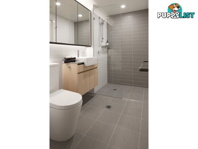 1310/70 Longland Street Newstead QLD 4006
