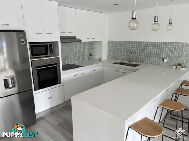ID:21157418 7 West Burleigh Road Burleigh Heads QLD 4220