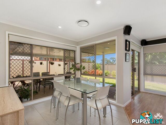 93 Mildura Drive Helensvale QLD 4212