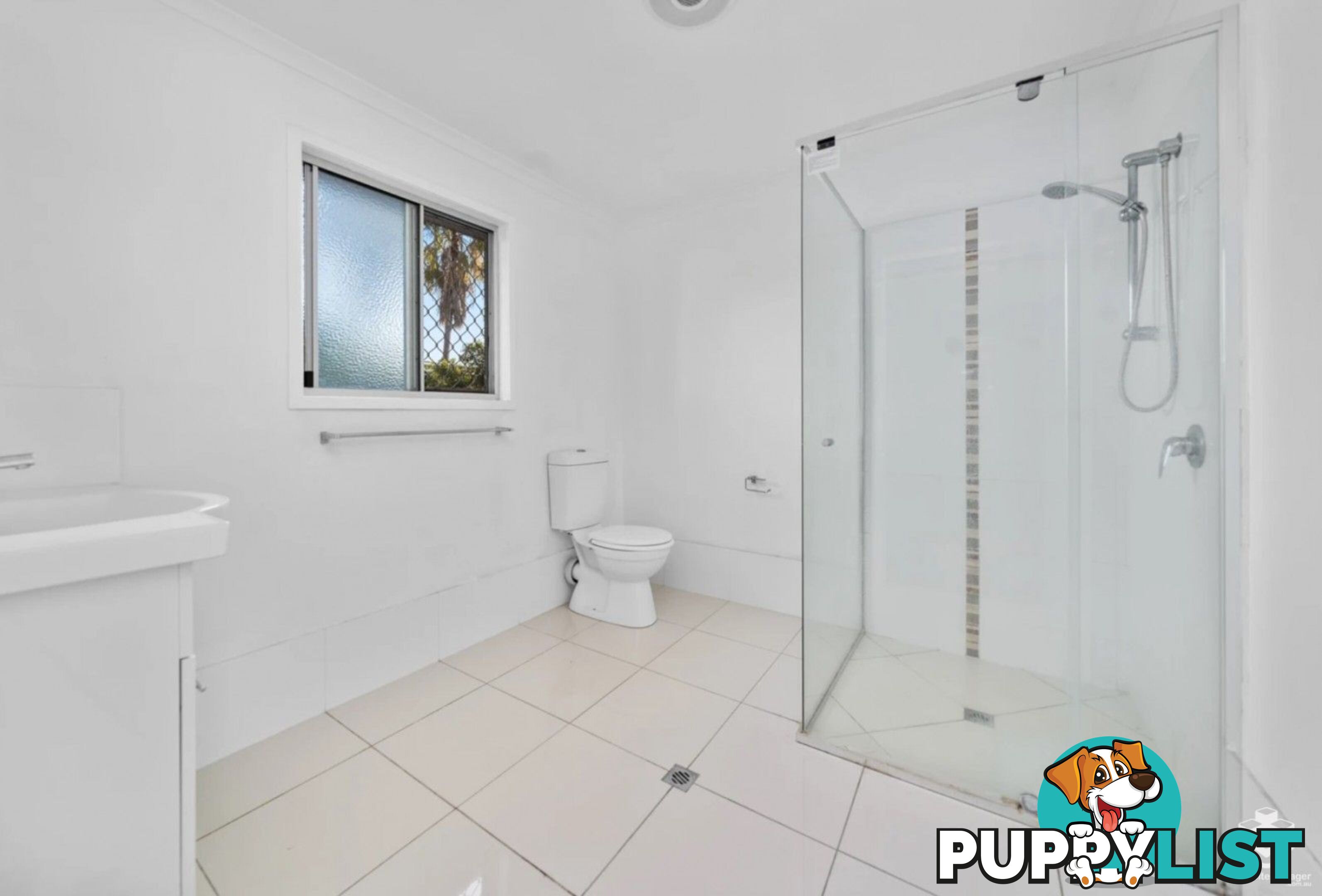 331 Cliveden Avenue Oxley QLD 4075