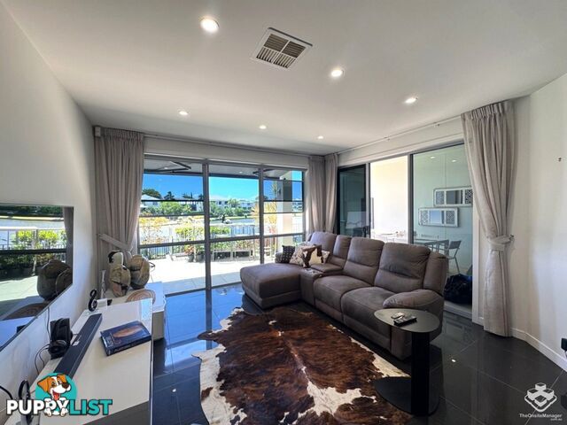 3/5021 EMERALD ISLAND DRIVE Carrara QLD 4211