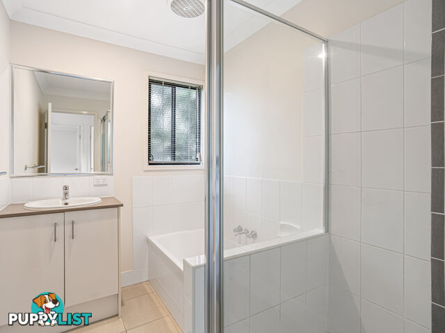 5/2 Emerald Place Bridgeman Downs QLD 4035