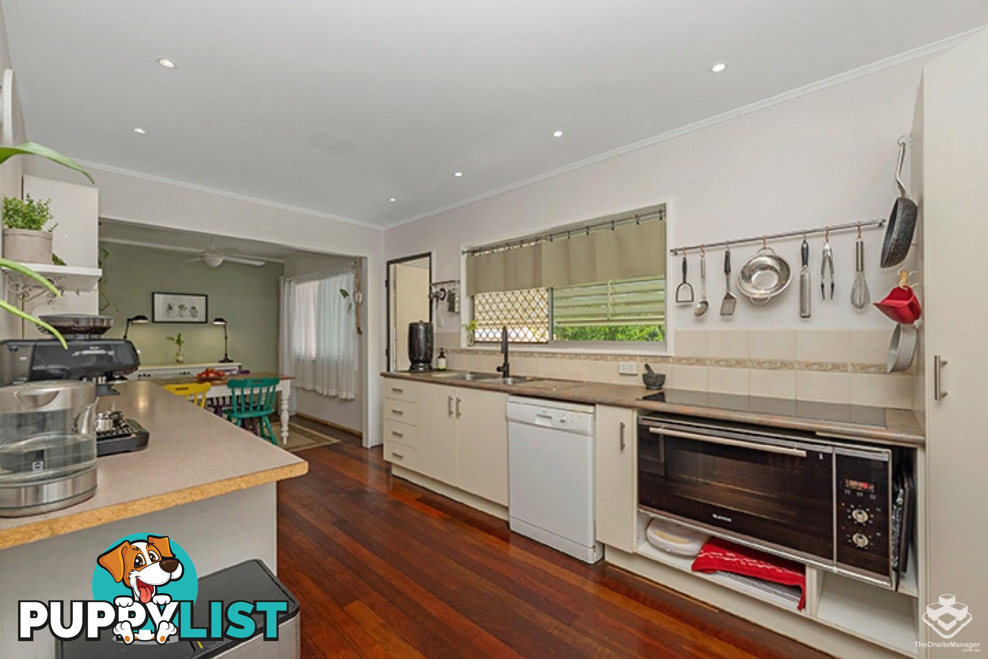 13 Lister Crescent Wulguru QLD 4811