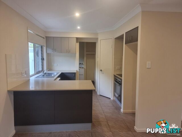 Unit 45/ 11 Tripcony Place Wakerley QLD 4154