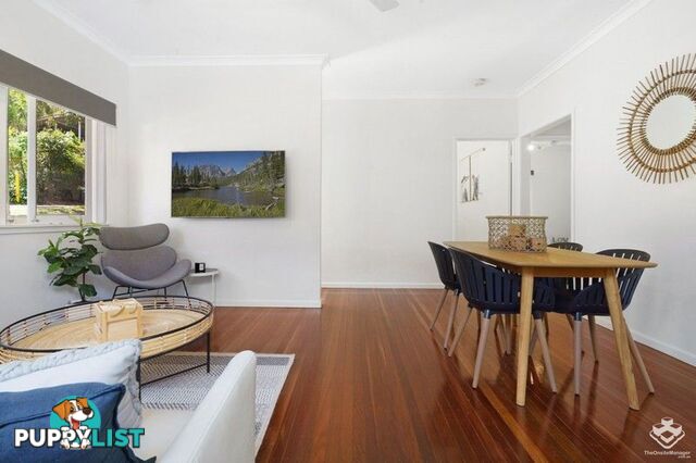 15 Tyne Street Taringa QLD 4068