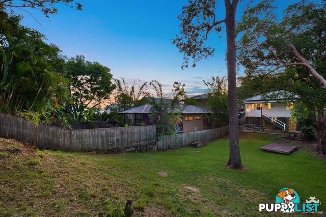 15 Tyne Street Taringa QLD 4068