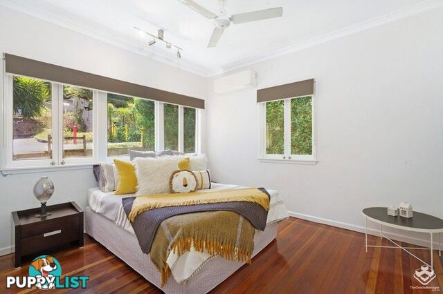 15 Tyne Street Taringa QLD 4068
