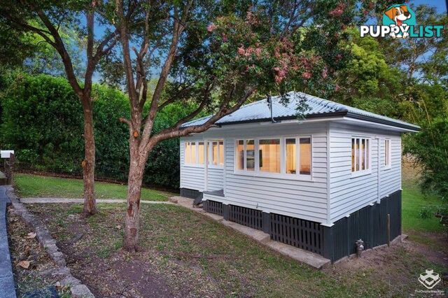 15 Tyne Street Taringa QLD 4068