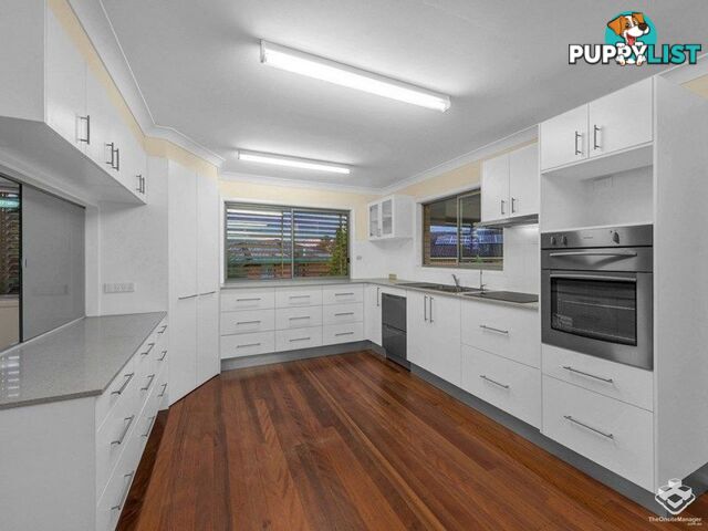 29 Trood Street Macgregor QLD 4109