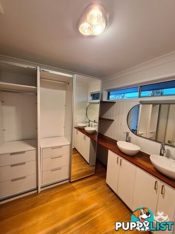 6 Hull Court Highfields QLD 4352