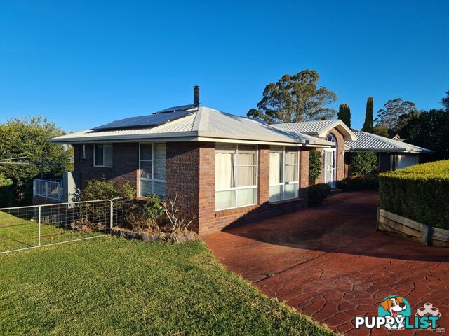 6 Hull Court Highfields QLD 4352