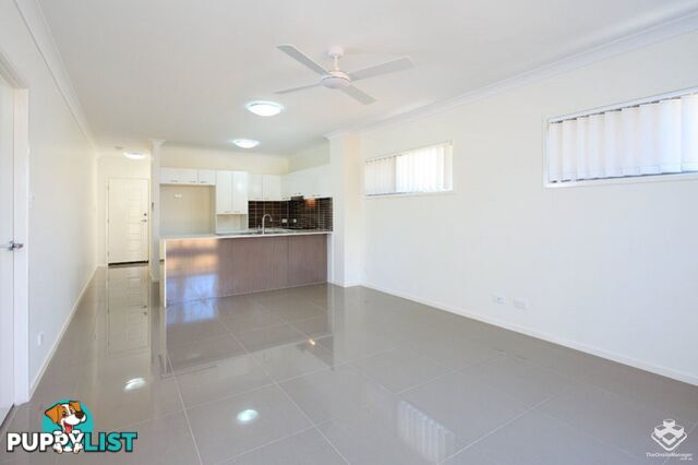 11 / 12 Singh Street Wynnum West QLD 4178