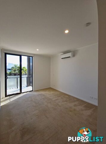 271/2 Bella Avenue Robina QLD 4226
