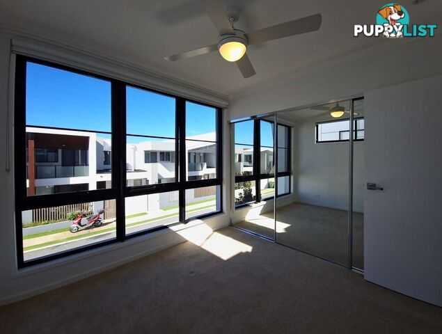 271/2 Bella Avenue Robina QLD 4226