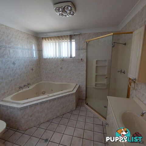 20 Timesweep Drive St Clair NSW 2759