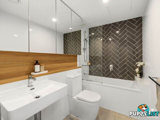 ID:21152647 10 Curwen Terrace Chermside QLD 4032