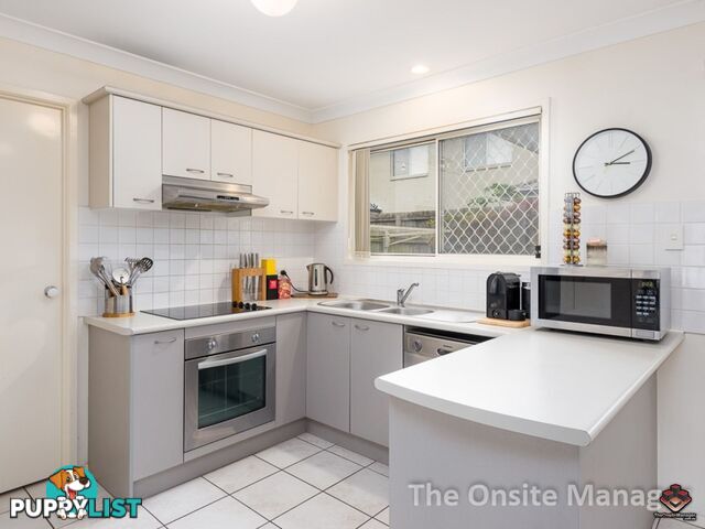 8 Earnshaw Street Calamvale QLD 4116