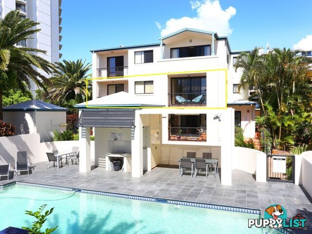 38 Labrador Street Labrador QLD 4215