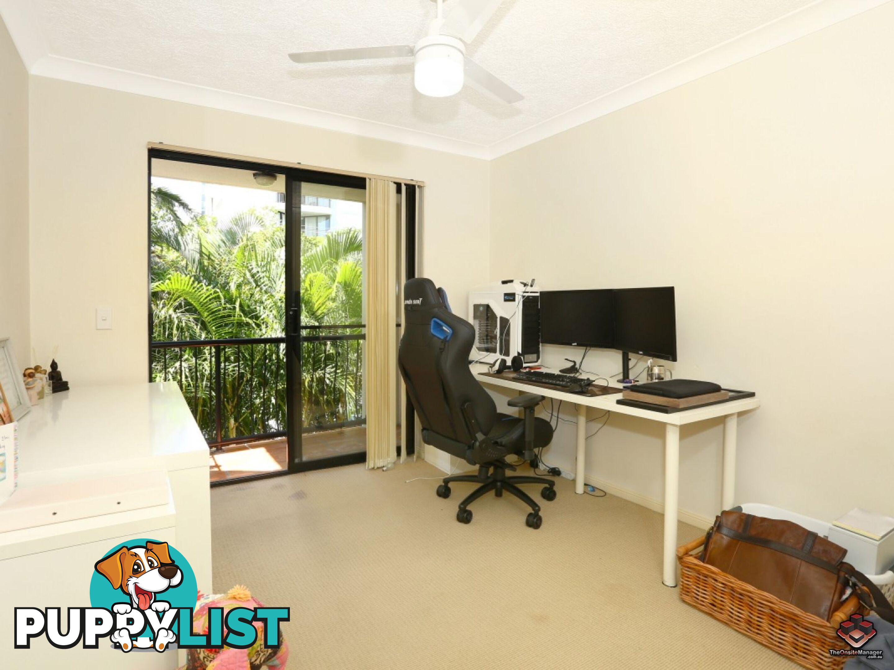 38 Labrador Street Labrador QLD 4215