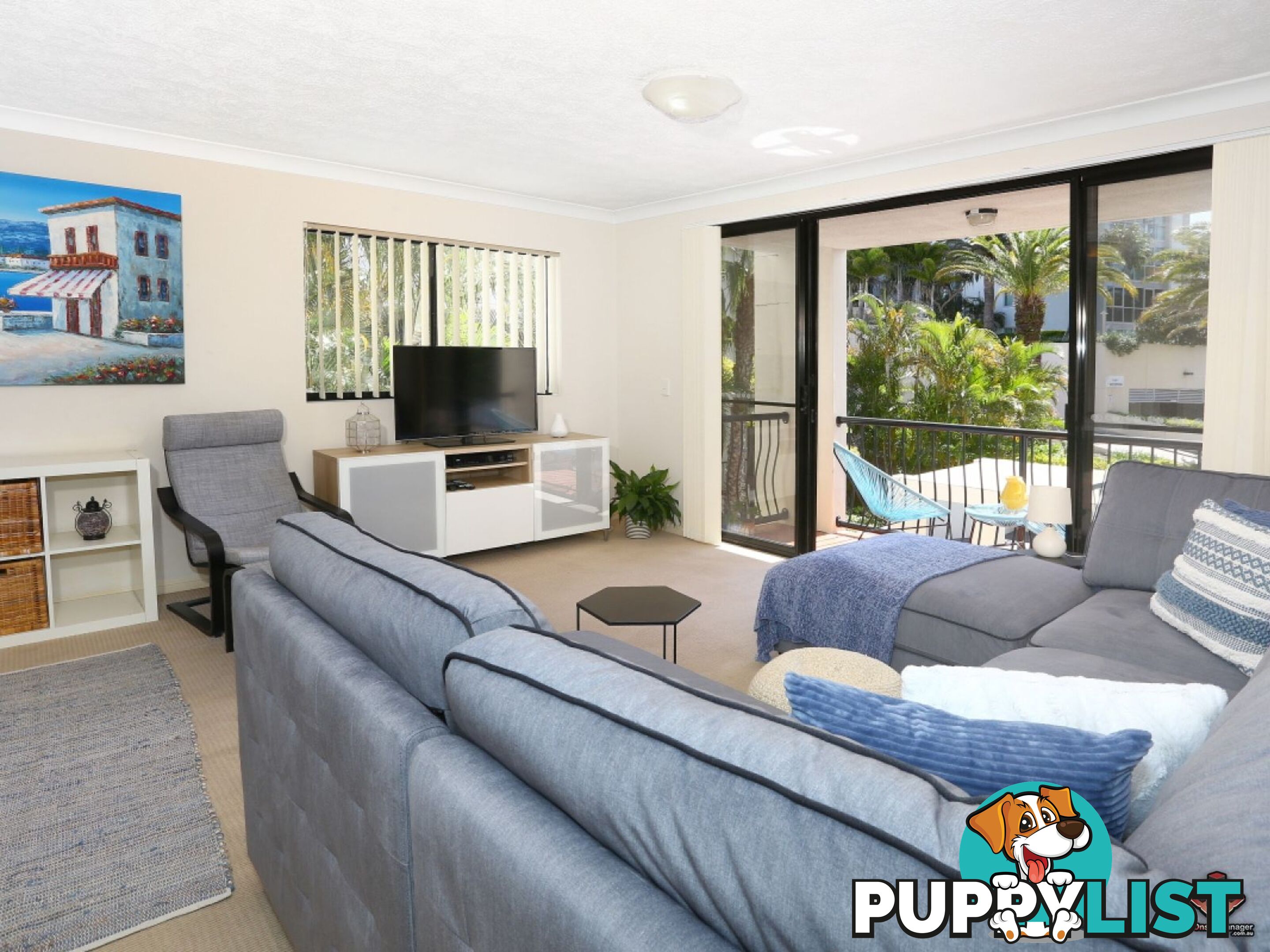 38 Labrador Street Labrador QLD 4215