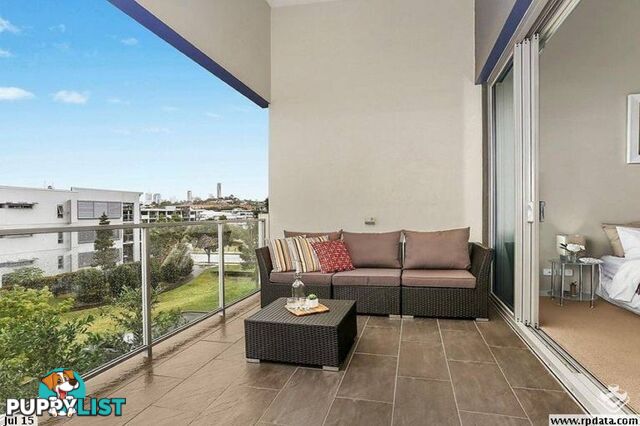 ID:3859654 70 Love Street Bulimba QLD 4171