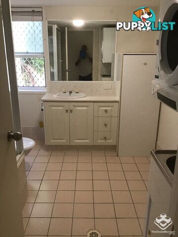 Unit 3/78-80 Stanhill Drive Chevron Island QLD 4217